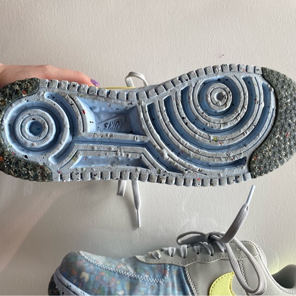 Nike Air Force 1 - Picture 6 of 8